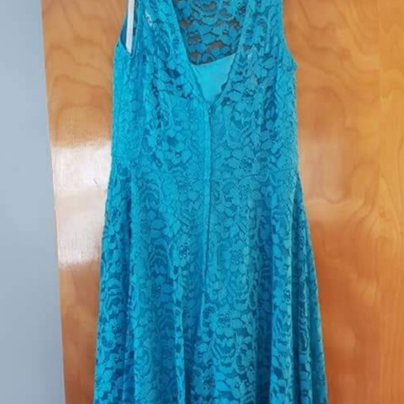 COPY - New David's Bridal Malibu Blue dresses siz… - Picture 2 of 4